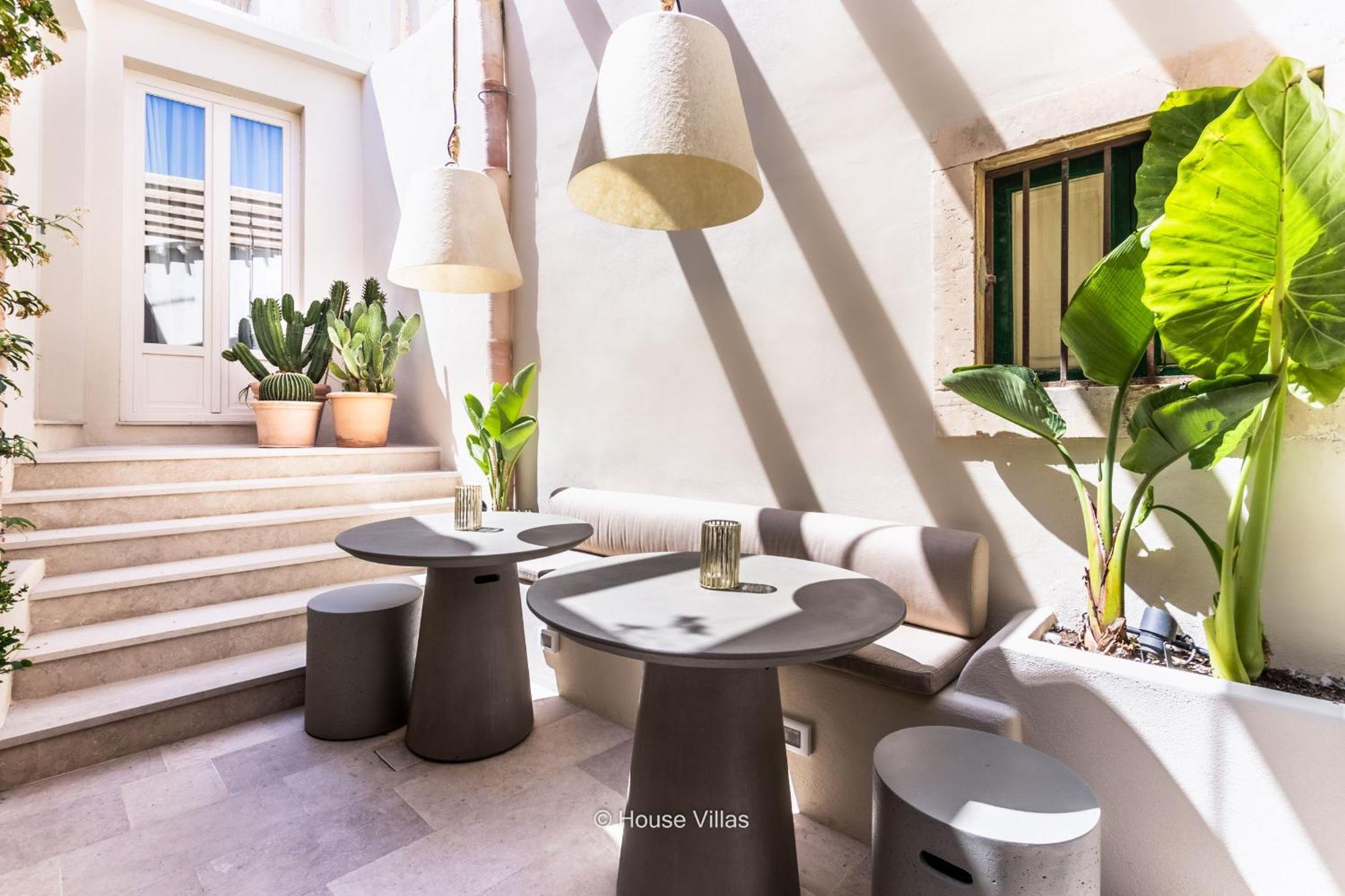 Alma Suite Noto Exterior photo